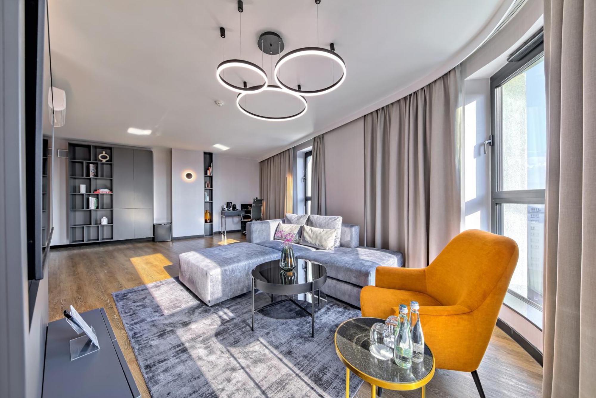 Focus Hotel Premium Warszawa Exteriér fotografie