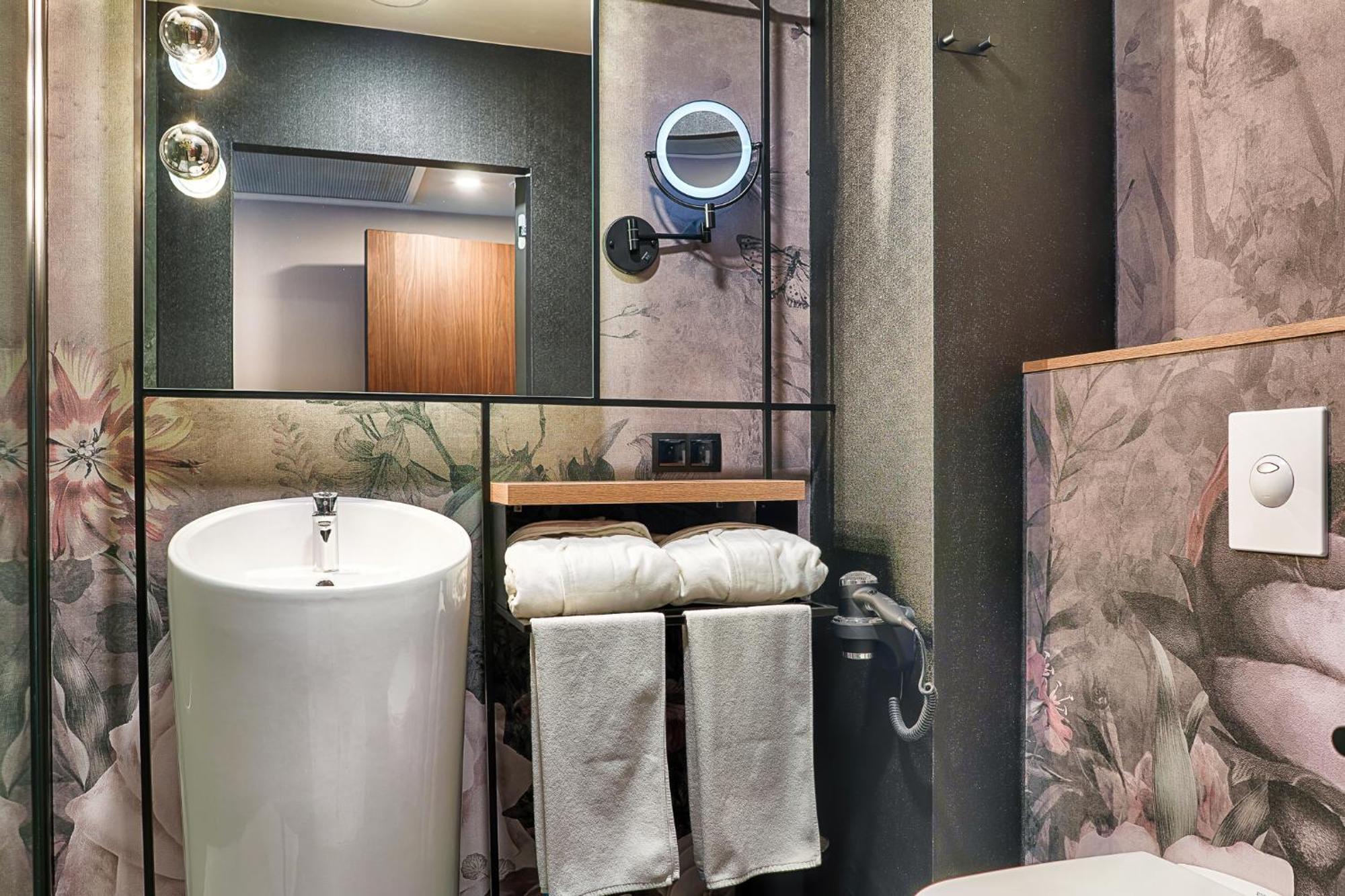Focus Hotel Premium Warszawa Exteriér fotografie