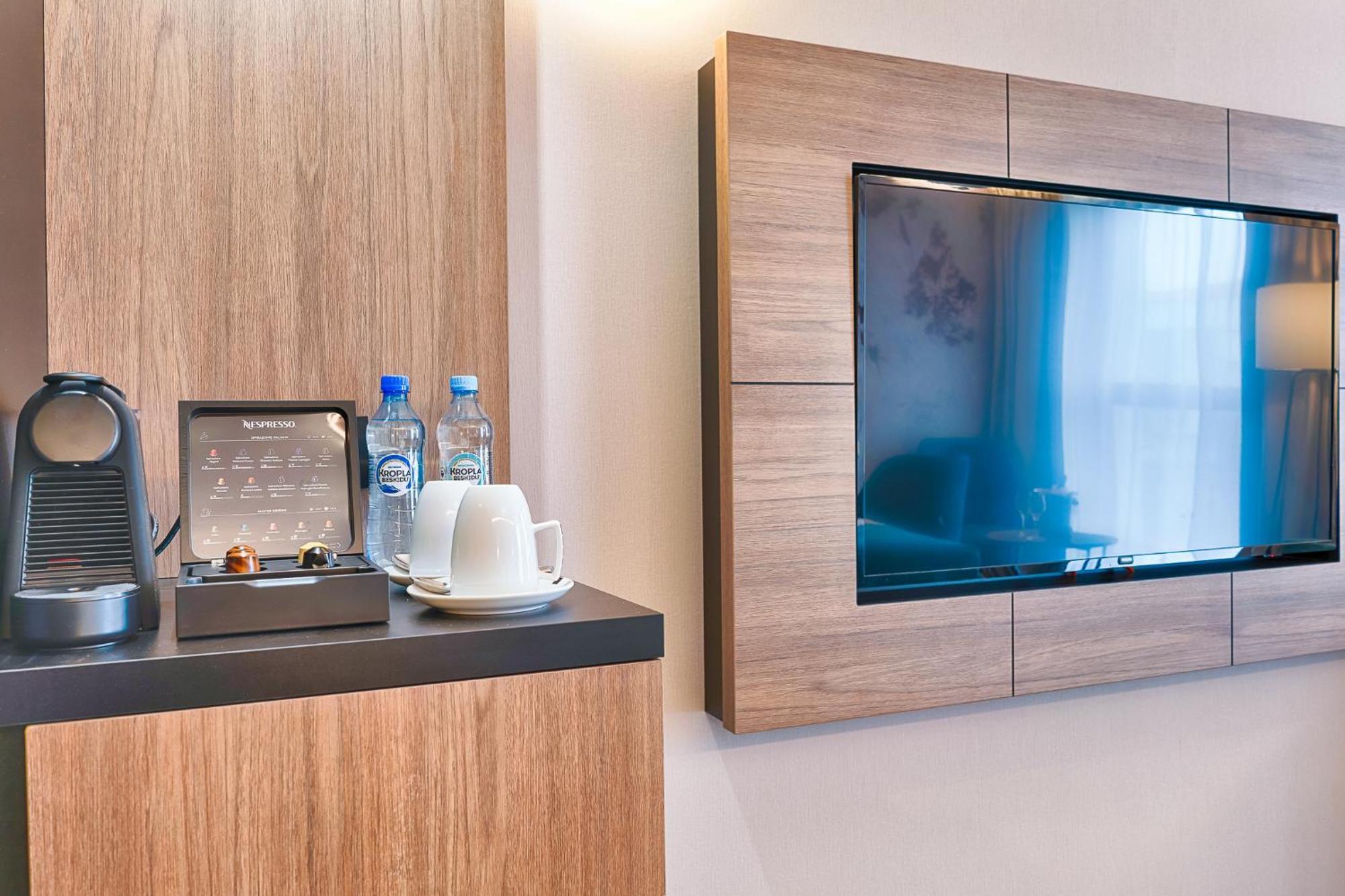 Focus Hotel Premium Warszawa Exteriér fotografie